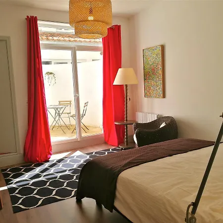 Daire La Loge Du Theatre - *